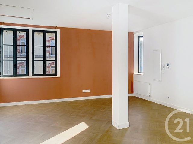 Appartement F3 à louer - 3 pièces - 65.15 m2 - DINAN - 22 - BRETAGNE - Century 21 Agence De Bretagne