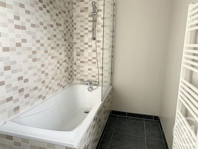 Appartement F3 à louer - 3 pièces - 70.49 m2 - DINAN - 22 - BRETAGNE - Century 21 Agence De Bretagne