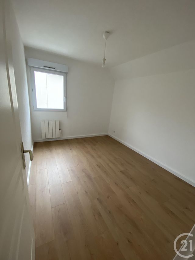 Appartement F3 à louer - 3 pièces - 46.0 m2 - QUEVERT - 22 - BRETAGNE - Century 21 Agence De Bretagne
