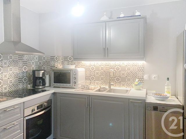 Appartement F2 à louer - 3 pièces - 52.6 m2 - DINAN - 22 - BRETAGNE - Century 21 Agence De Bretagne