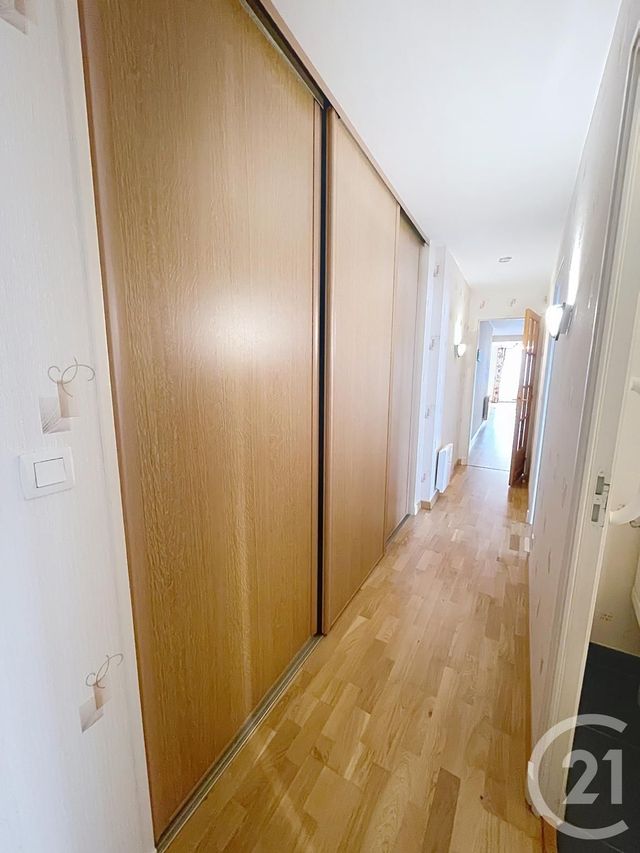 Appartement T4 à vendre - 4 pièces - 99.69 m2 - DINAN - 22 - BRETAGNE - Century 21 Agence De Bretagne