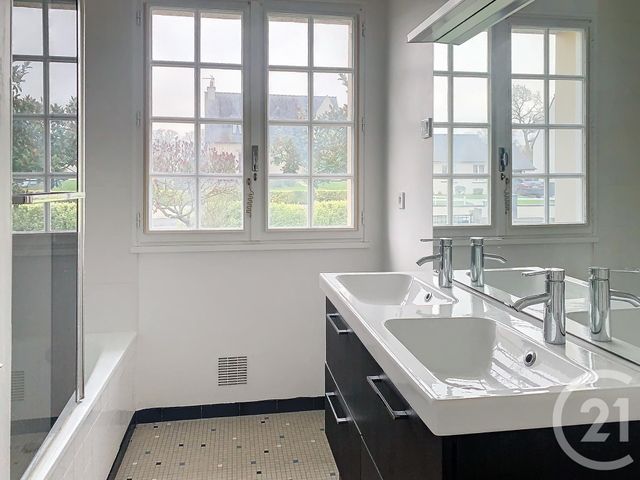 maison à louer - 3 pièces - 74.55 m2 - MINIAC MORVAN - 35 - BRETAGNE - Century 21 Agence De Bretagne