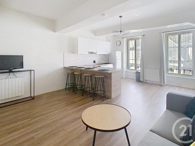 Appartement T2 à louer - 2 pièces - 49.23 m2 - DINAN - 22 - BRETAGNE - Century 21 Agence De Bretagne