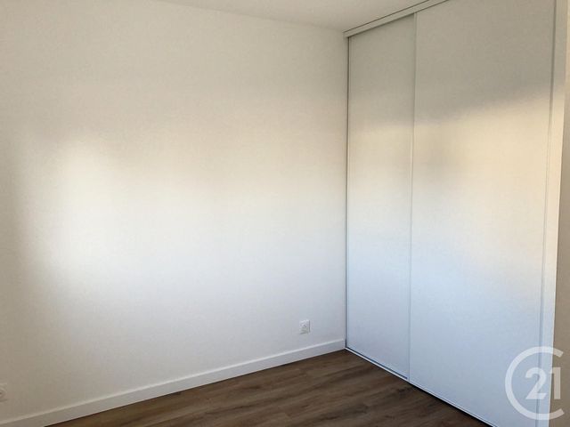 maison à louer - 4 pièces - 76.03 m2 - LANVALLAY - 22 - BRETAGNE - Century 21 Agence De Bretagne