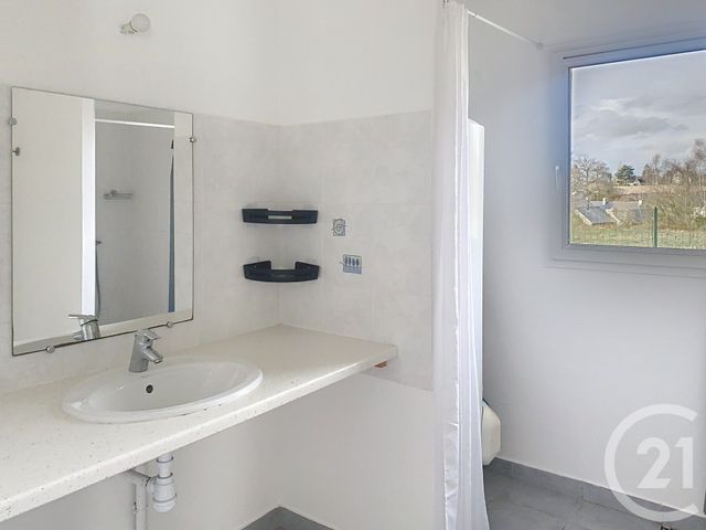 maison à louer - 4 pièces - 80.0 m2 - PLESLIN TRIGAVOU - 22 - BRETAGNE - Century 21 Agence De Bretagne