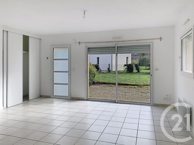 maison à louer - 4 pièces - 80.0 m2 - PLESLIN TRIGAVOU - 22 - BRETAGNE - Century 21 Agence De Bretagne