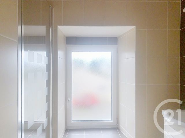 maison à louer - 4 pièces - 90.0 m2 - PLUMAUDAN - 22 - BRETAGNE - Century 21 Agence De Bretagne