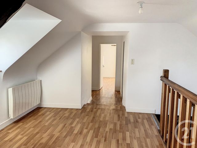 maison à louer - 4 pièces - 138.21 m2 - CALORGUEN - 22 - BRETAGNE - Century 21 Agence De Bretagne