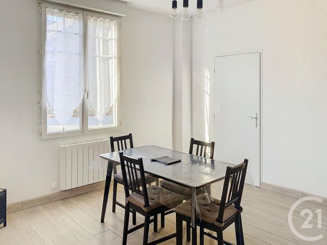 Appartement T2 à louer - 2 pièces - 40.51 m2 - PLEURTUIT - 35 - BRETAGNE - Century 21 Agence De Bretagne