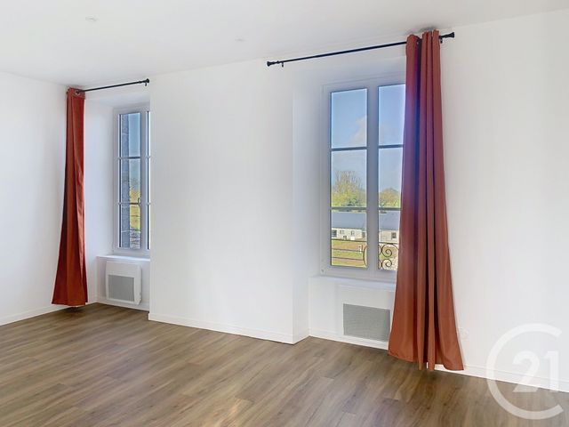 Appartement T3 à louer - 3 pièces - 52.27 m2 - LANVALLAY - 22 - BRETAGNE - Century 21 Agence De Bretagne