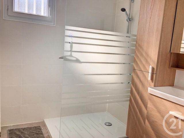 maison à louer - 4 pièces - 76.03 m2 - LANVALLAY - 22 - BRETAGNE - Century 21 Agence De Bretagne