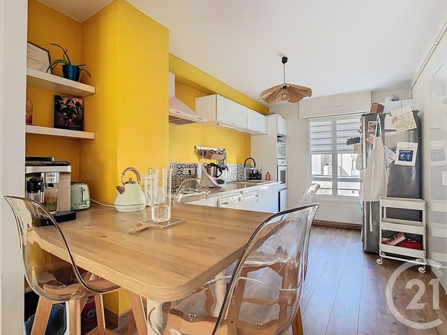 Appartement T4 à vendre - 4 pièces - 91.19 m2 - DINAN - 22 - BRETAGNE - Century 21 Agence De Bretagne