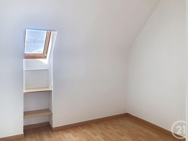 Appartement F1 à louer - 2 pièces - 31.91 m2 - DINAN - 22 - BRETAGNE - Century 21 Agence De Bretagne