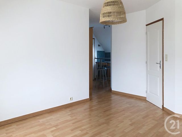 Appartement F1 à louer - 2 pièces - 31.91 m2 - DINAN - 22 - BRETAGNE - Century 21 Agence De Bretagne