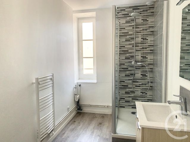 Appartement T3 à louer - 3 pièces - 55.36 m2 - DINAN - 22 - BRETAGNE - Century 21 Agence De Bretagne