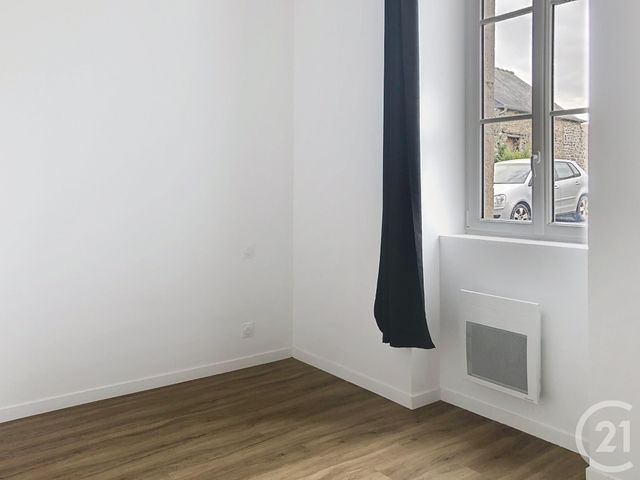 Appartement F4 à louer - 4 pièces - 62.28 m2 - LANVALLAY - 22 - BRETAGNE - Century 21 Agence De Bretagne