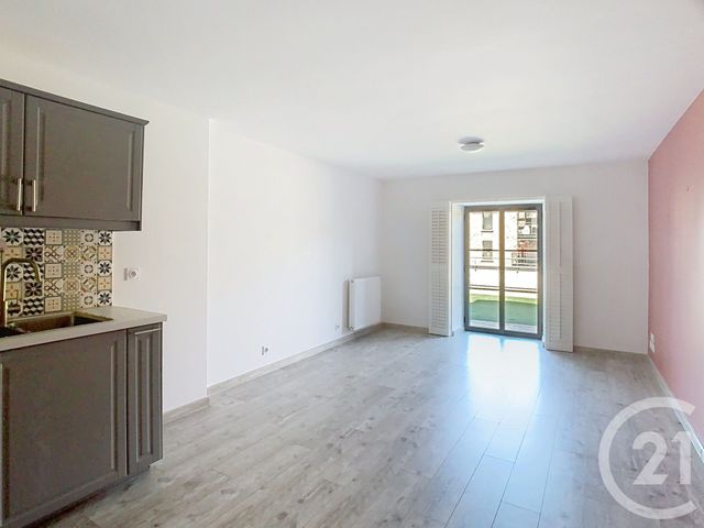 Appartement T2 à vendre - 2 pièces - 43.5 m2 - DINAN - 22 - BRETAGNE - Century 21 Agence De Bretagne