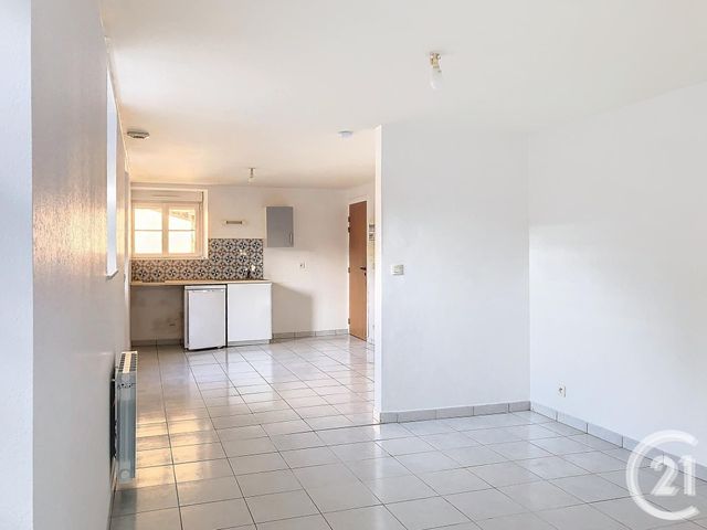 Appartement F1 à louer DINAN