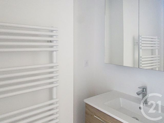 Appartement F2 à louer - 2 pièces - 33.35 m2 - DINAN - 22 - BRETAGNE - Century 21 Agence De Bretagne