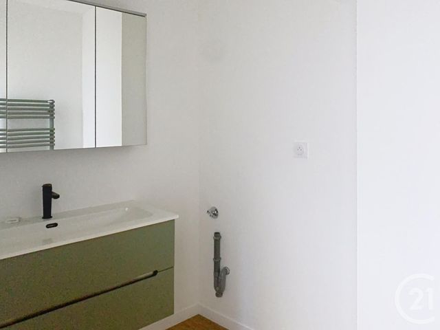 Appartement Duplex à louer - 3 pièces - 68.63 m2 - DINAN - 22 - BRETAGNE - Century 21 Agence De Bretagne