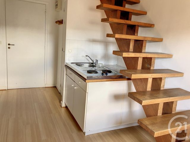 Appartement F1 à louer - 1 pièce - 15.92 m2 - DINAN - 22 - BRETAGNE - Century 21 Agence De Bretagne