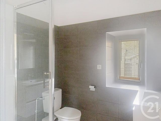 Appartement T3 à louer - 3 pièces - 66.03 m2 - DINAN - 22 - BRETAGNE - Century 21 Agence De Bretagne