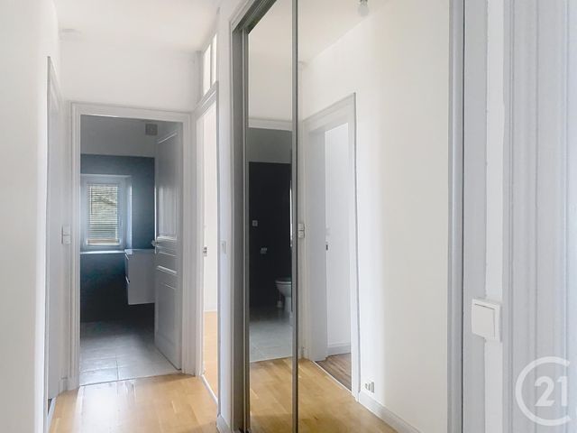 Appartement T3 à louer - 3 pièces - 66.03 m2 - DINAN - 22 - BRETAGNE - Century 21 Agence De Bretagne