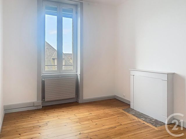 Appartement T3 à louer - 3 pièces - 66.03 m2 - DINAN - 22 - BRETAGNE - Century 21 Agence De Bretagne