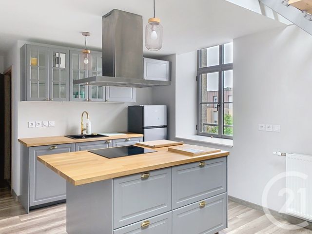 Appartement Duplex à louer - 3 pièces - 71.0 m2 - DINAN - 22 - BRETAGNE - Century 21 Agence De Bretagne