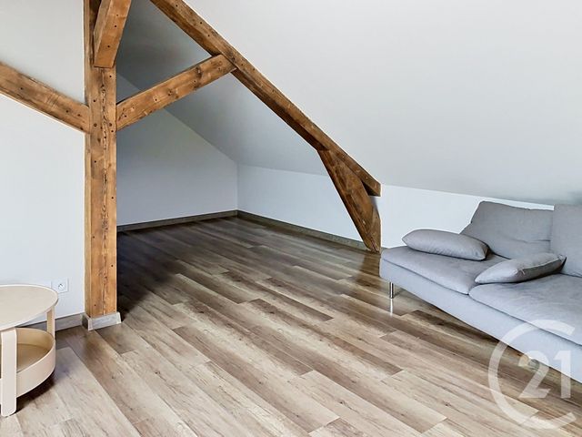 Appartement Duplex à louer - 3 pièces - 71.0 m2 - DINAN - 22 - BRETAGNE - Century 21 Agence De Bretagne