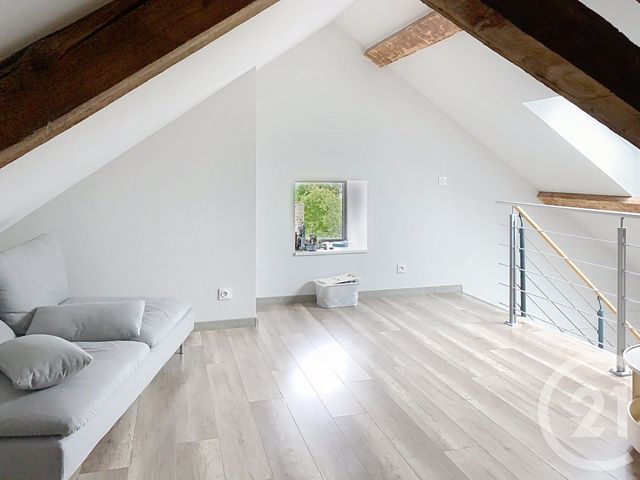 Appartement Duplex à louer - 3 pièces - 71.0 m2 - DINAN - 22 - BRETAGNE - Century 21 Agence De Bretagne