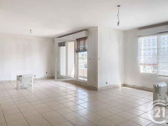 Appartement F3 à louer - 3 pièces - 82.49 m2 - DINAN - 22 - BRETAGNE - Century 21 Agence De Bretagne