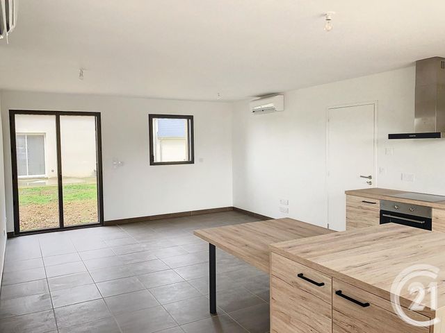maison à louer - 3 pièces - 65.0 m2 - YVIGNAC LA TOUR - 22 - BRETAGNE - Century 21 Agence De Bretagne