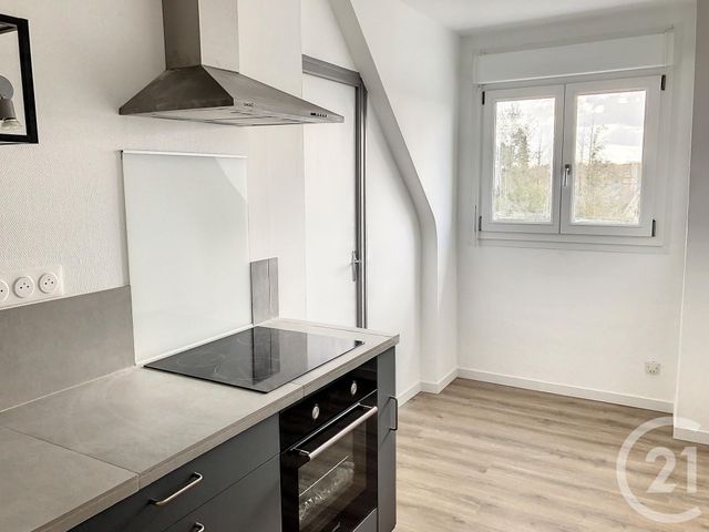 Appartement T3 à louer - 3 pièces - 65.83 m2 - PLESLIN TRIGAVOU - 22 - BRETAGNE - Century 21 Agence De Bretagne