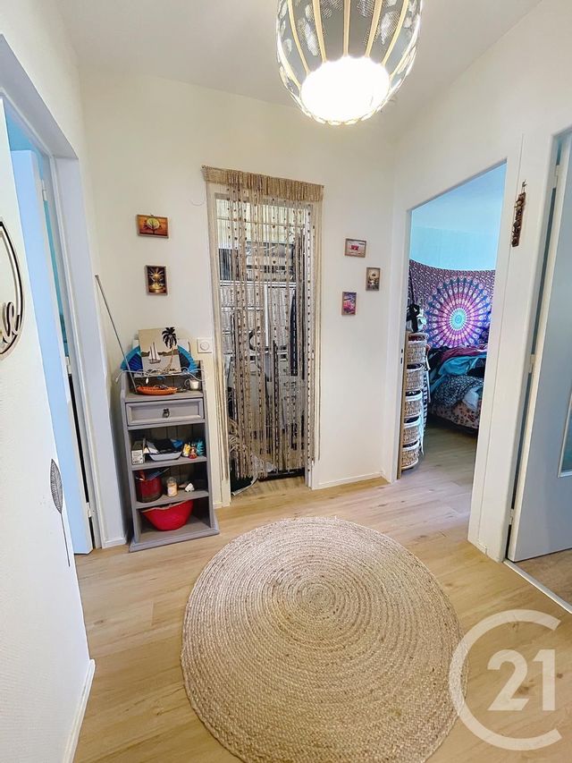 Appartement T2 à vendre - 2 pièces - 57.44 m2 - DINAN - 22 - BRETAGNE - Century 21 Agence De Bretagne