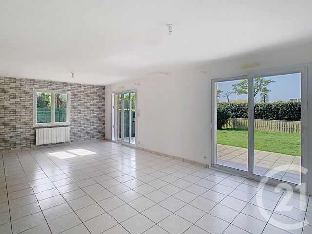 maison à louer - 4 pièces - 109.0 m2 - QUEVERT - 22 - BRETAGNE - Century 21 Agence De Bretagne