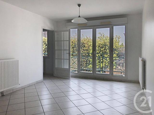 Appartement F3 à louer - 3 pièces - 59.18 m2 - DINAN - 22 - BRETAGNE - Century 21 Agence De Bretagne