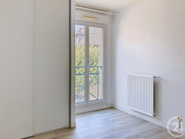 Appartement F3 à louer - 3 pièces - 59.18 m2 - DINAN - 22 - BRETAGNE - Century 21 Agence De Bretagne