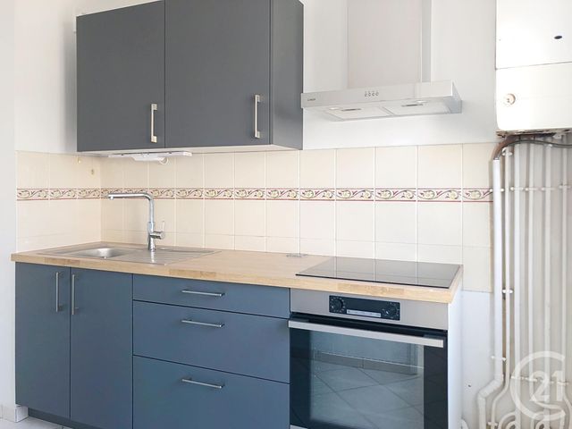Appartement F3 à louer - 3 pièces - 59.18 m2 - DINAN - 22 - BRETAGNE - Century 21 Agence De Bretagne