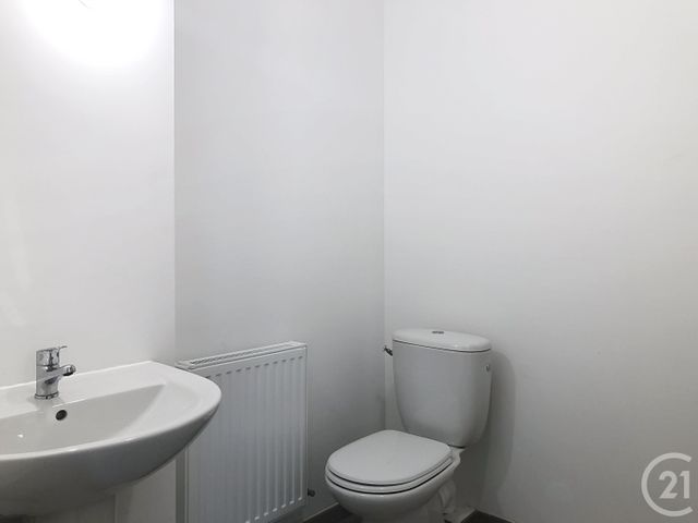 Appartement F3 à louer - 3 pièces - 62.72 m2 - QUEVERT - 22 - BRETAGNE - Century 21 Agence De Bretagne