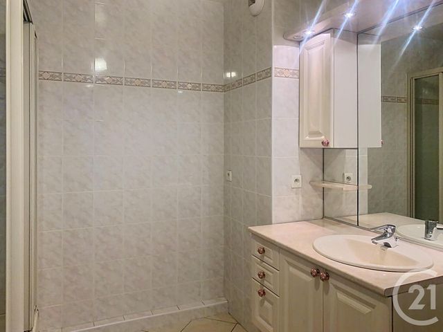 Appartement F4 à louer - 4 pièces - 93.75 m2 - DINAN - 22 - BRETAGNE - Century 21 Agence De Bretagne