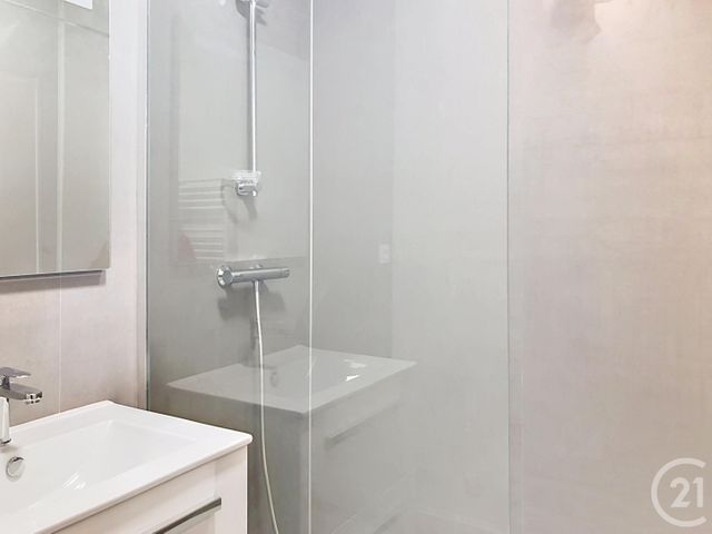 Appartement F2 à louer - 2 pièces - 47.0 m2 - DINAN - 22 - BRETAGNE - Century 21 Agence De Bretagne