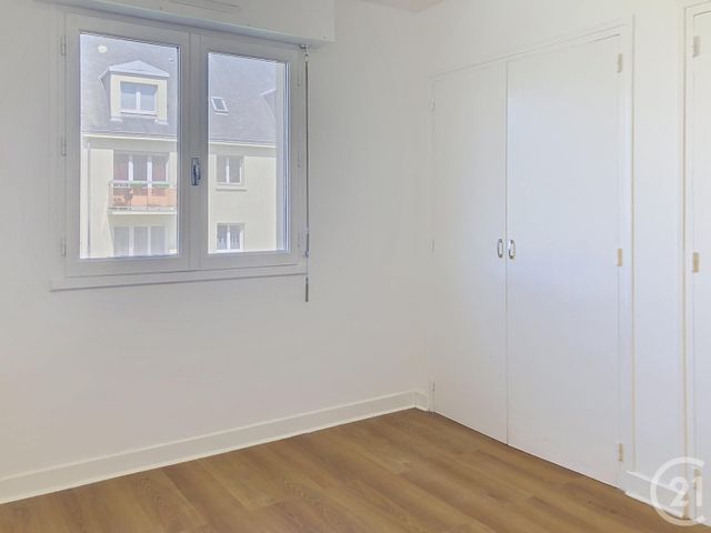 Appartement F2 à louer - 2 pièces - 47.0 m2 - DINAN - 22 - BRETAGNE - Century 21 Agence De Bretagne