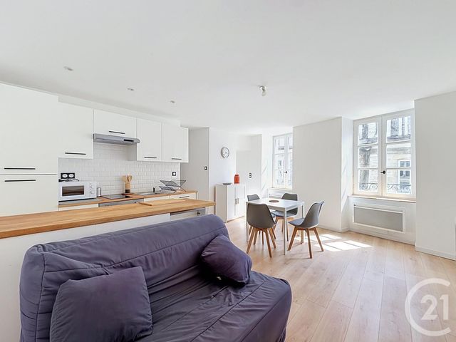 Appartement F3 à louer - 3 pièces - 52.46 m2 - DINAN - 22 - BRETAGNE - Century 21 Agence De Bretagne