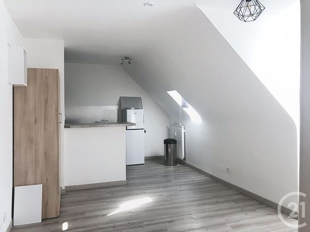 Appartement Studio à louer DINAN