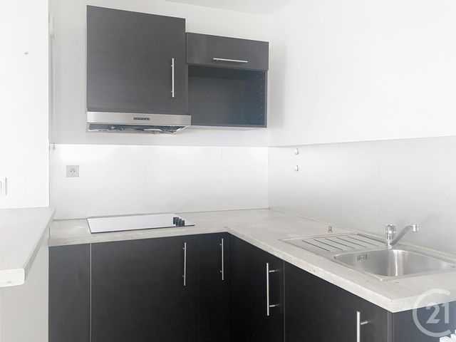 Appartement Studio à louer - 1 pièce - 25.0 m2 - DINAN - 22 - BRETAGNE - Century 21 Agence De Bretagne
