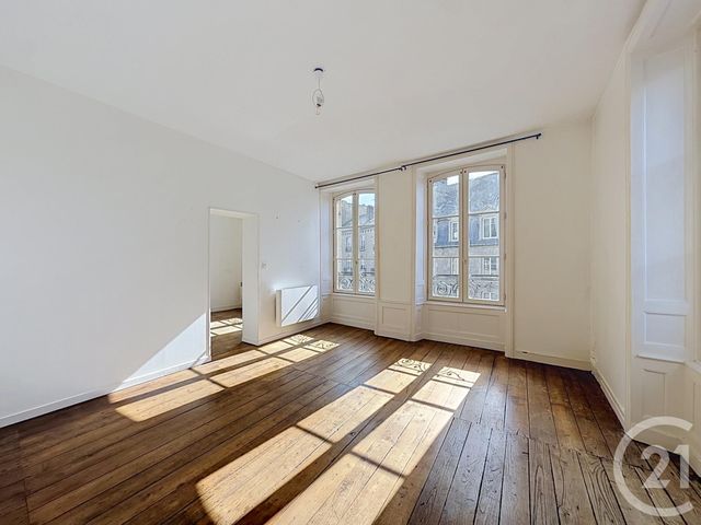 Appartement F2 à louer - 2 pièces - 47.4 m2 - DINAN - 22 - BRETAGNE - Century 21 Agence De Bretagne
