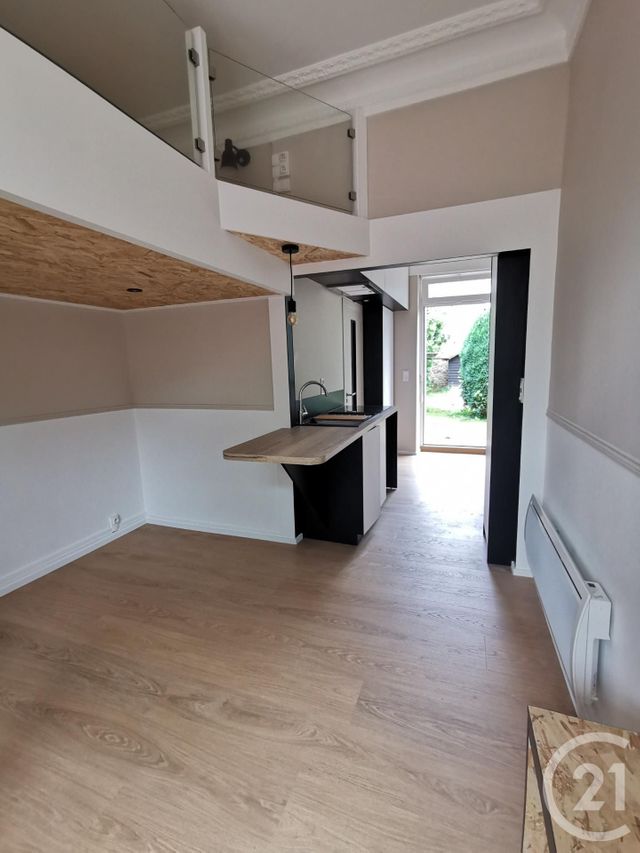 Appartement T1 à louer - 1 pièce - 20.94 m2 - DINAN - 22 - BRETAGNE - Century 21 Agence De Bretagne