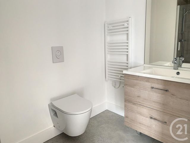 Appartement Duplex à louer - 3 pièces - 91.0 m2 - DINAN - 22 - BRETAGNE - Century 21 Agence De Bretagne