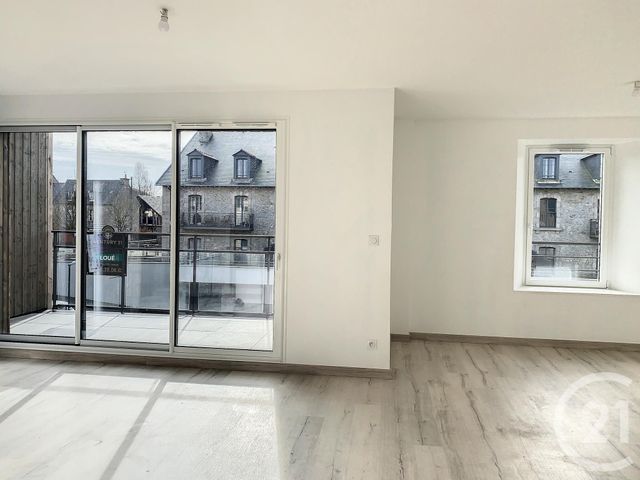 Appartement Duplex à louer - 3 pièces - 91.0 m2 - DINAN - 22 - BRETAGNE - Century 21 Agence De Bretagne